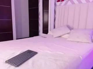 Camsoda Watch Live Sex Cams of tayrasiny