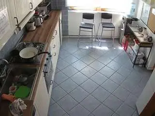 Camsoda Free Live Porn of voyeurcam-julmodels-kitchen-2