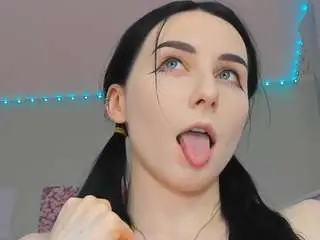 Camsoda Free Porn Cam of kristybae
