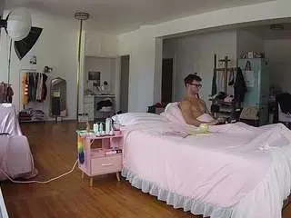Camsoda Free Live Porn of voyeurcam-celticiron-02