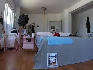 Camsoda Free Porn Cam of voyeurcam-celticiron-02