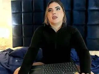 Camsoda Adult Video Chat of evelin-mason