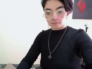 Camsoda Live Sex of cameliasaenz
