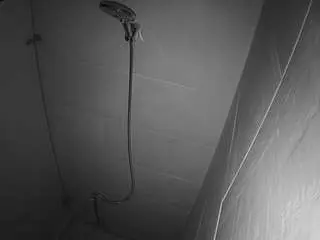 Camsoda Free Porn Cam of voyeurcam-jb-shower-1