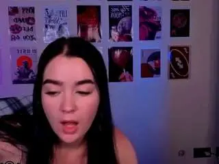 Camsoda Nude Webcam of monica-xcx