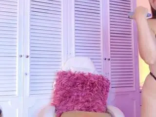 Camsoda Watch Live Sex Cams of adelnesbitt