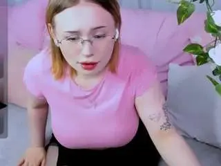 Camsoda Sex Cam of tinawalked