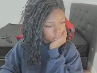 Camsoda Free Porn Cam of demixoxo6969
