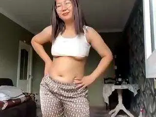 Camsoda Watch Live Sex Cams of clarinefranzoni