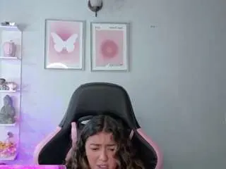 Camsoda Sex Chat of melaanyluckk