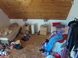 Camsoda Best live sex cam show of voyeurcam-julmodels-whitebed-3