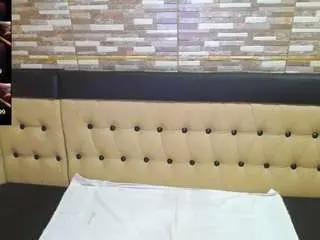 Camsoda Live Sex Cam of yanisa23