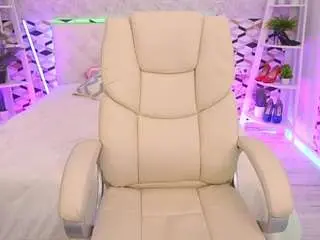 Camsoda Watch Live Sex Cams of dreamylinaa