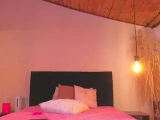 Camsoda Watch Live Sex Cams of chloe-turner