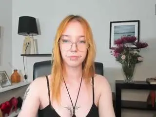 Camsoda Sex Chat of sonyaflirt
