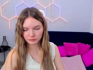 Camsoda Private Sex Chat of evelineamore