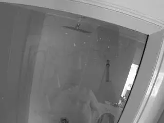 Camsoda Free Porn Cam of voyeurcam-casa-salsa-bathroom-12