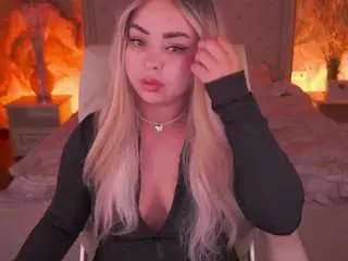 Camsoda Free Porn Cam of susiegirll