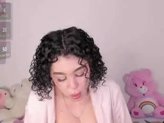 Camsoda Adult Webcams of yunahott