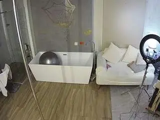 Camsoda Free Porn Cam of voyeurcam-casa-salsa-bathroom-3
