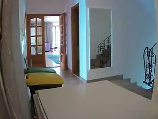 Camsoda Adult Webcam of voyeurcam-julmodels-hall-1st