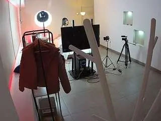 Camsoda Adult Webcams of voyeurcam-jb-room-1