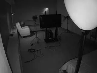 Camsoda Free Porn Cam of voyeurcam-jb-room-1
