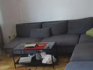 Camsoda Best Webcam of voyeurcam-julmodels-living-1