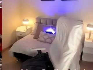 Camsoda Live Sex Cam of sheyla-hills