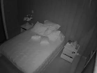 Camsoda Live Sex Cam of voyeurcam-casa-salsa-bedroom-7