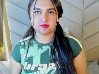 Camsoda Free Porn Cam of miadixon69