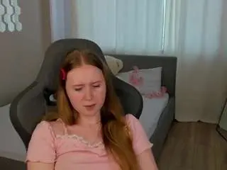 Camsoda Free Porn Cam of tinylili