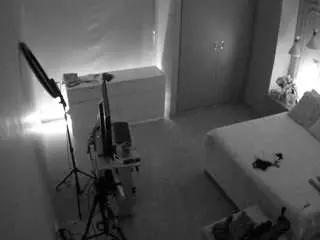 Camsoda Live Sex Cam of voyeurcam-casa-salsa-bedroom-12