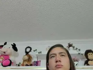 Camsoda Watch Live Sex Cams of luciatemptation