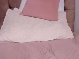 Camsoda Nude Webcam of alejacute