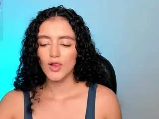Camsoda Adult Webcams of odette-idony