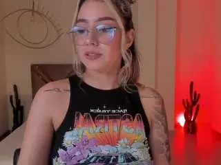 Camsoda Best Webcam of maddisoncollins