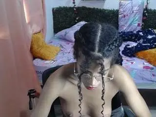 Camsoda Free Porn Cam of thianaahorny