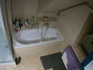 Camsoda Best Webcam of voyeurcam-julmodels-bath-2nd-1