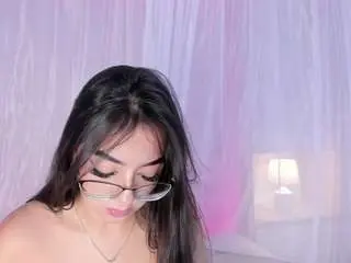 Camsoda Adult Webcam of ivannaawest