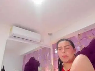 Camsoda Sex Cam of lunabloomm