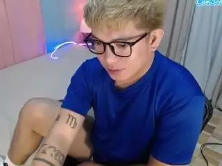 Camsoda Private Sex Chat of gorgeousadamxx