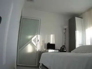Camsoda Sex Cam of voyeurcam-charmhellen-kitchen