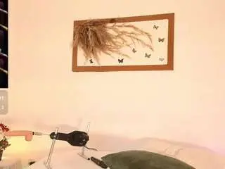 Camsoda Nude Webcam of karina-taylor