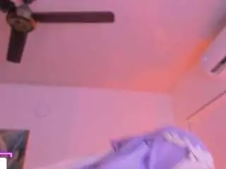 Camsoda Private Sex Chat of kithana-jazmin