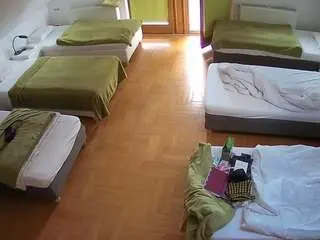 Camsoda Adult Webcams of voyeurcam-julmodels-bed-6
