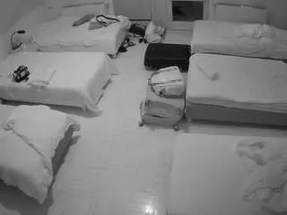 Camsoda Best Webcam of voyeurcam-julmodels-bed-6