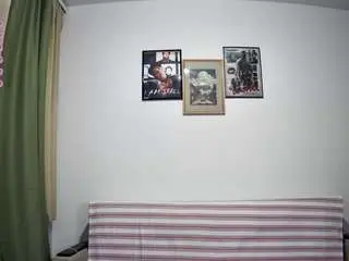 Camsoda Free Live Porn of oksanaberg