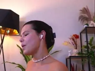 Camsoda Adult Webcams of quennacurrington