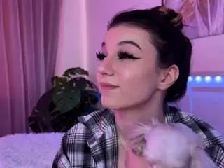 Camsoda Free Live Porn of mackenzie-foy